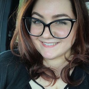 Meet your Posher, Jen